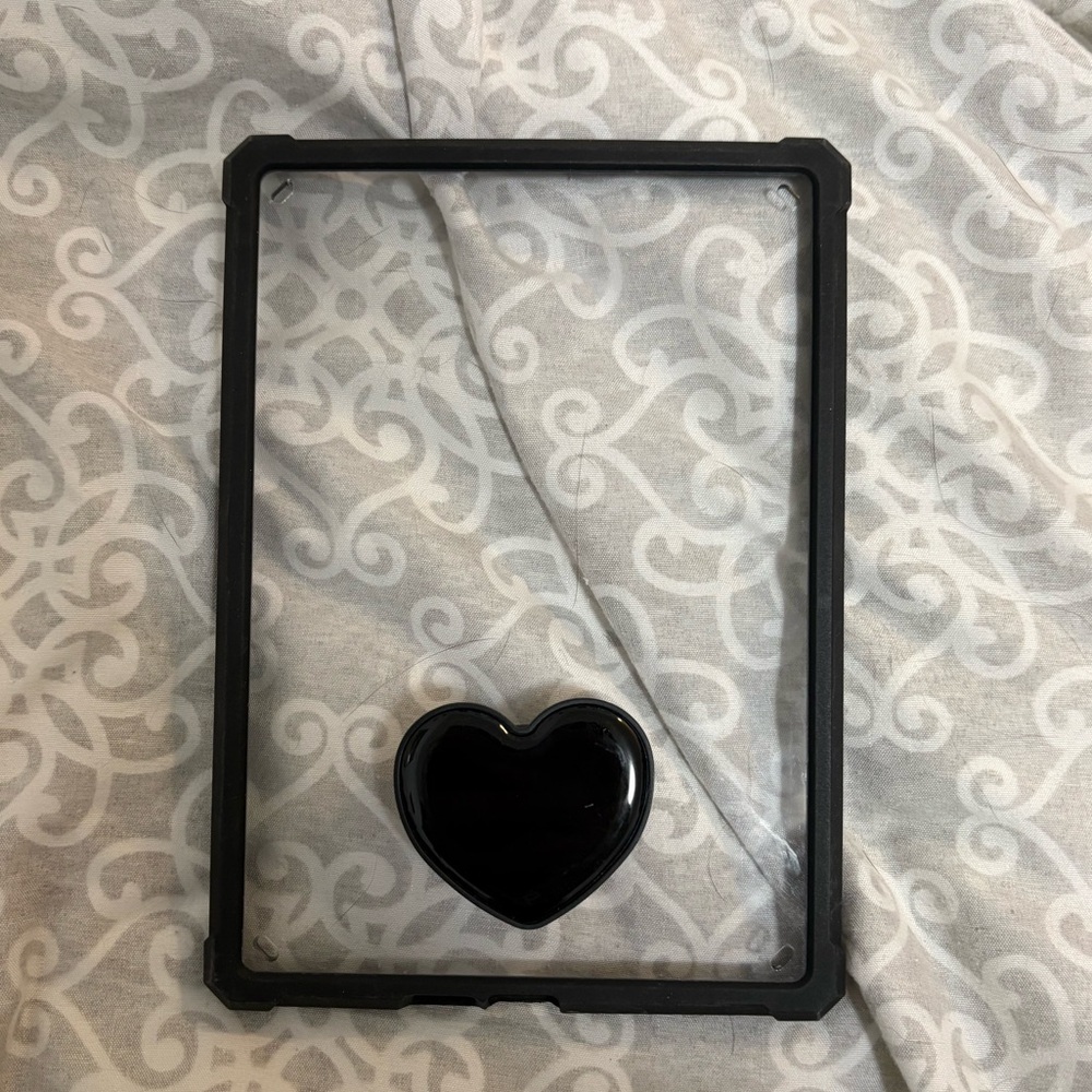 Kindle case with multiple inserts